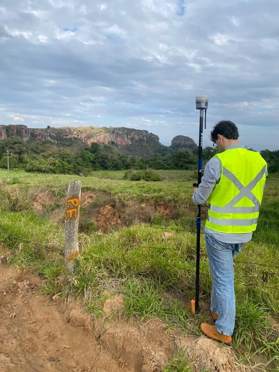 Levantamento com GNSS RTK